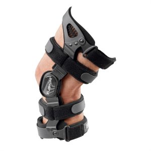 Knee brace tool
